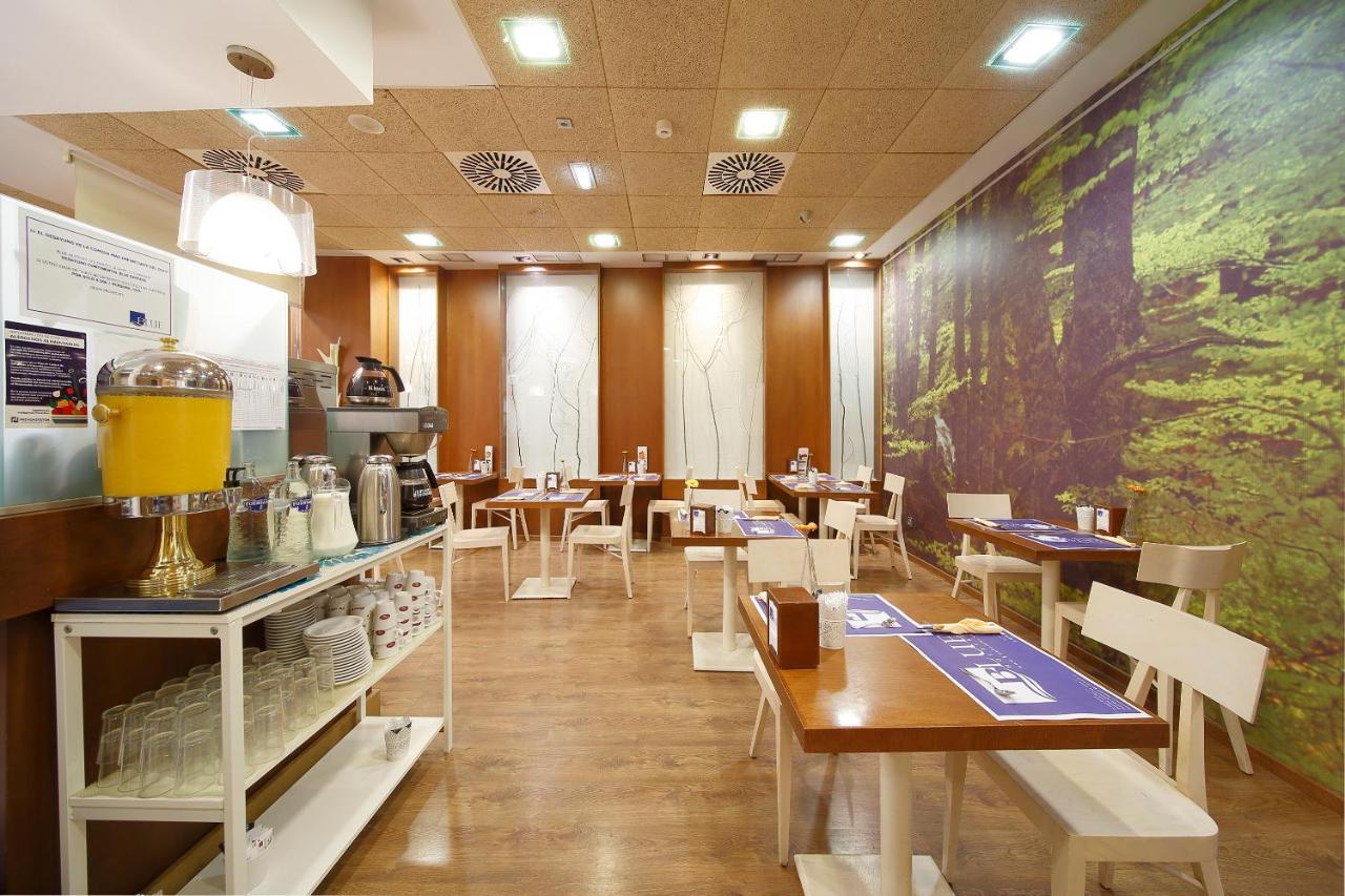Hotel Santa Rosa, Blue Hoteles Хихон Екстериор снимка